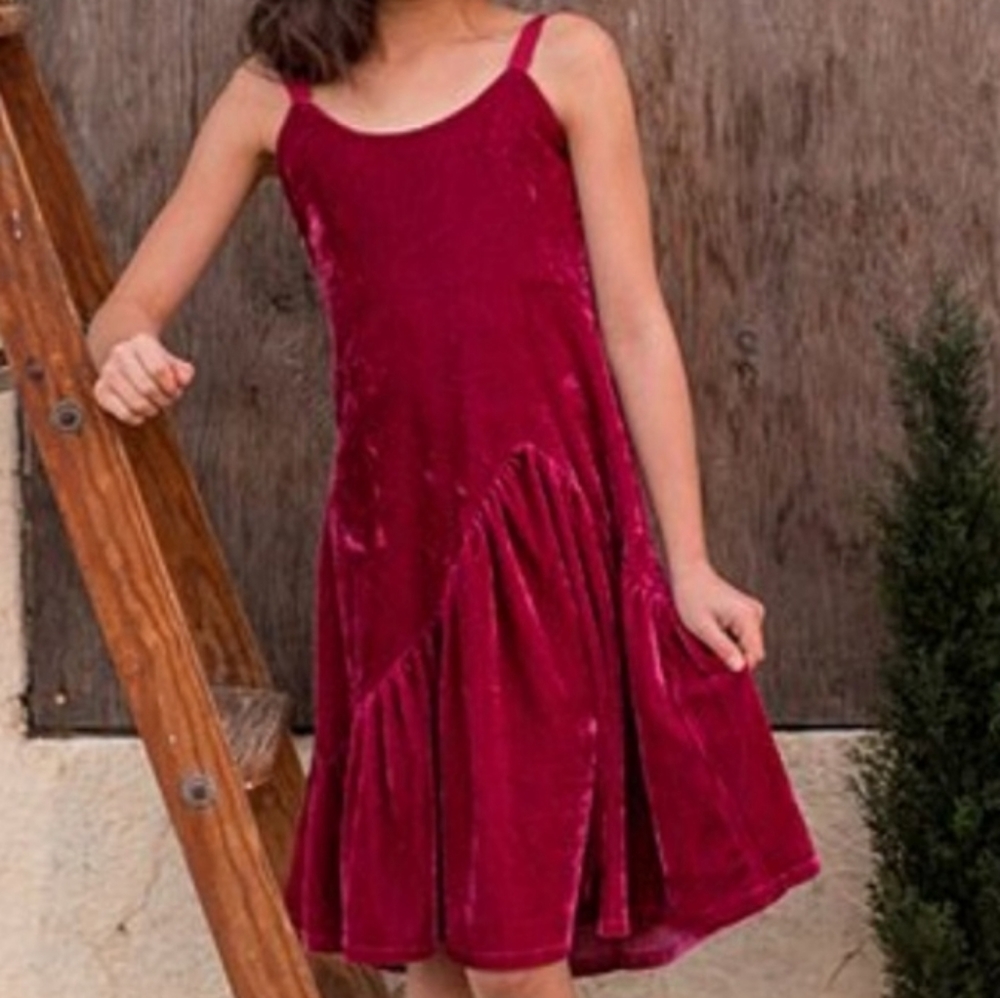 Mia Joy Joyfollie soft velour assymetrical hem